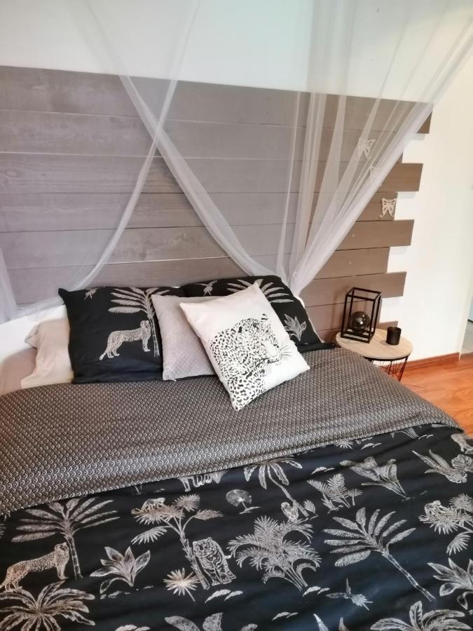 Bed and Breakfast Chez Christelle&Francky Mortagne-sur-Sevre Exterior foto