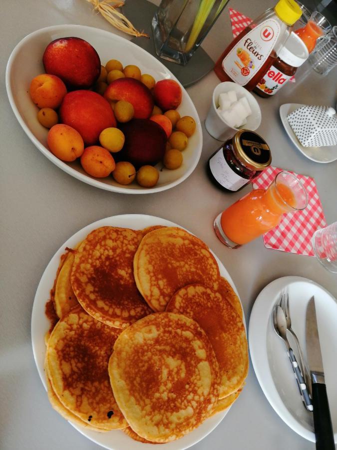Bed and Breakfast Chez Christelle&Francky Mortagne-sur-Sevre Exterior foto